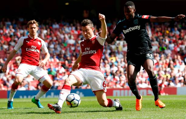 个在主力阵 个在主力阵