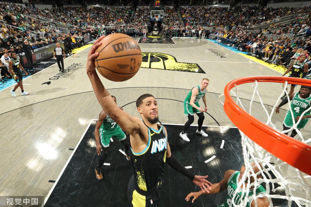 通过杰瑞米 通过杰瑞米